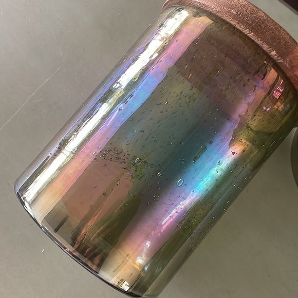 Beautiful Iridescent 5x7 Cylinder - Picture 3 of 5